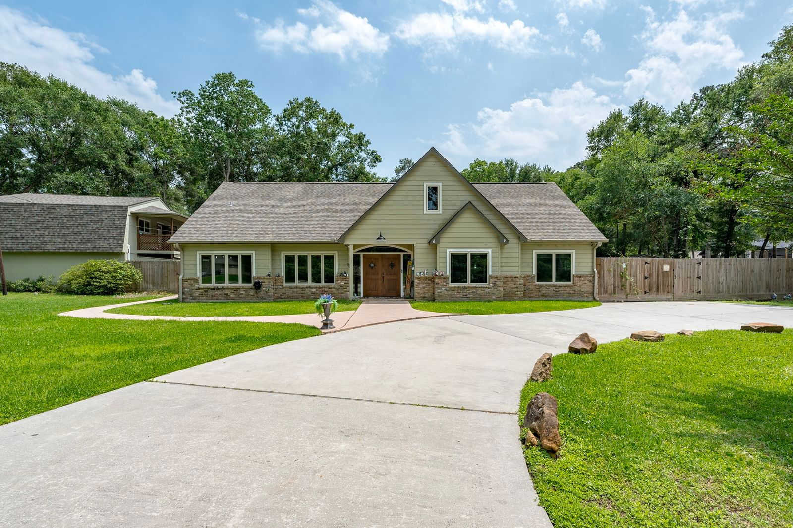 Real estate property located at 24119 Creek Wood, Harris, Creekwood Acres, Spring, TX, US