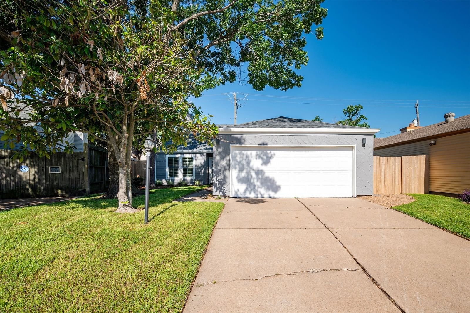 Real estate property located at 11631 Chesswood, Harris, Brays Forest Sec 06, Houston, TX, US