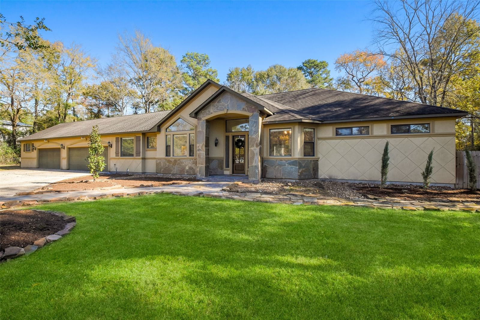 Real estate property located at 5 Oak Crest, Montgomery, Oak Crest Estates, Magnolia, TX, US