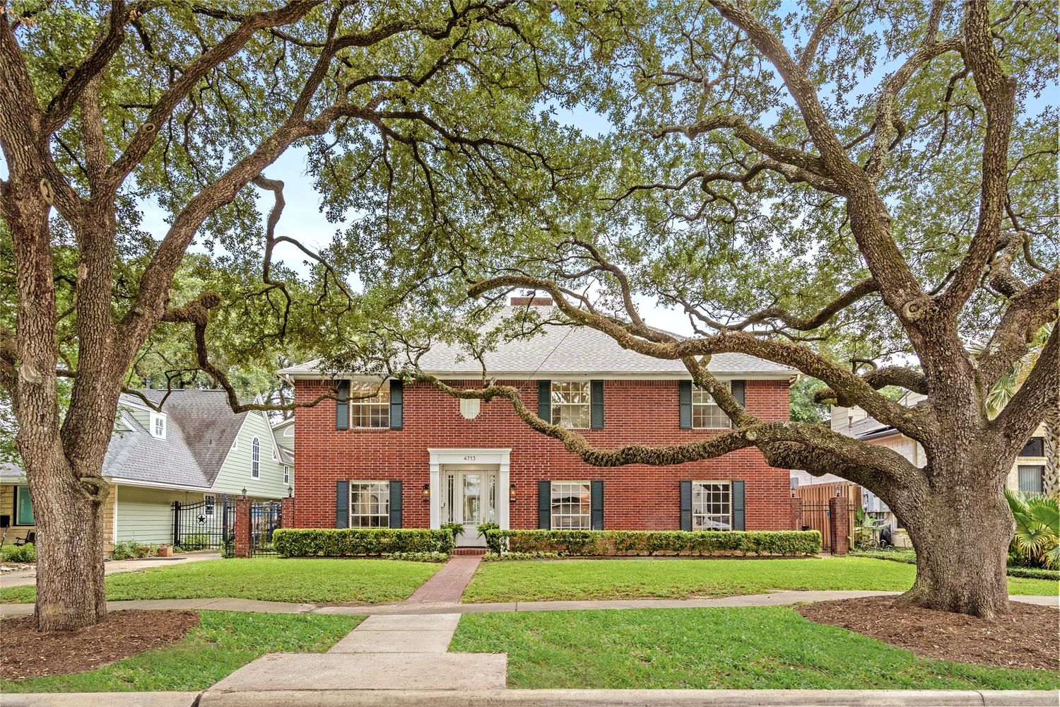 Real estate property located at 4713 Willow, Harris, Bellaire Heart Of Sec 3, Bellaire, TX, US