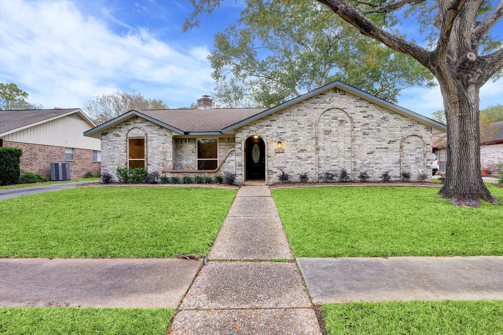Real estate property located at 15511 Baybrook, Harris, Oakbrook West Sec 02, Houston, TX, US