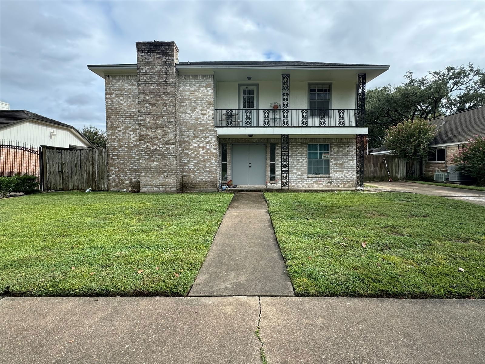 Real estate property located at 22111 Provincial, Harris, West Memorial, Katy, TX, US