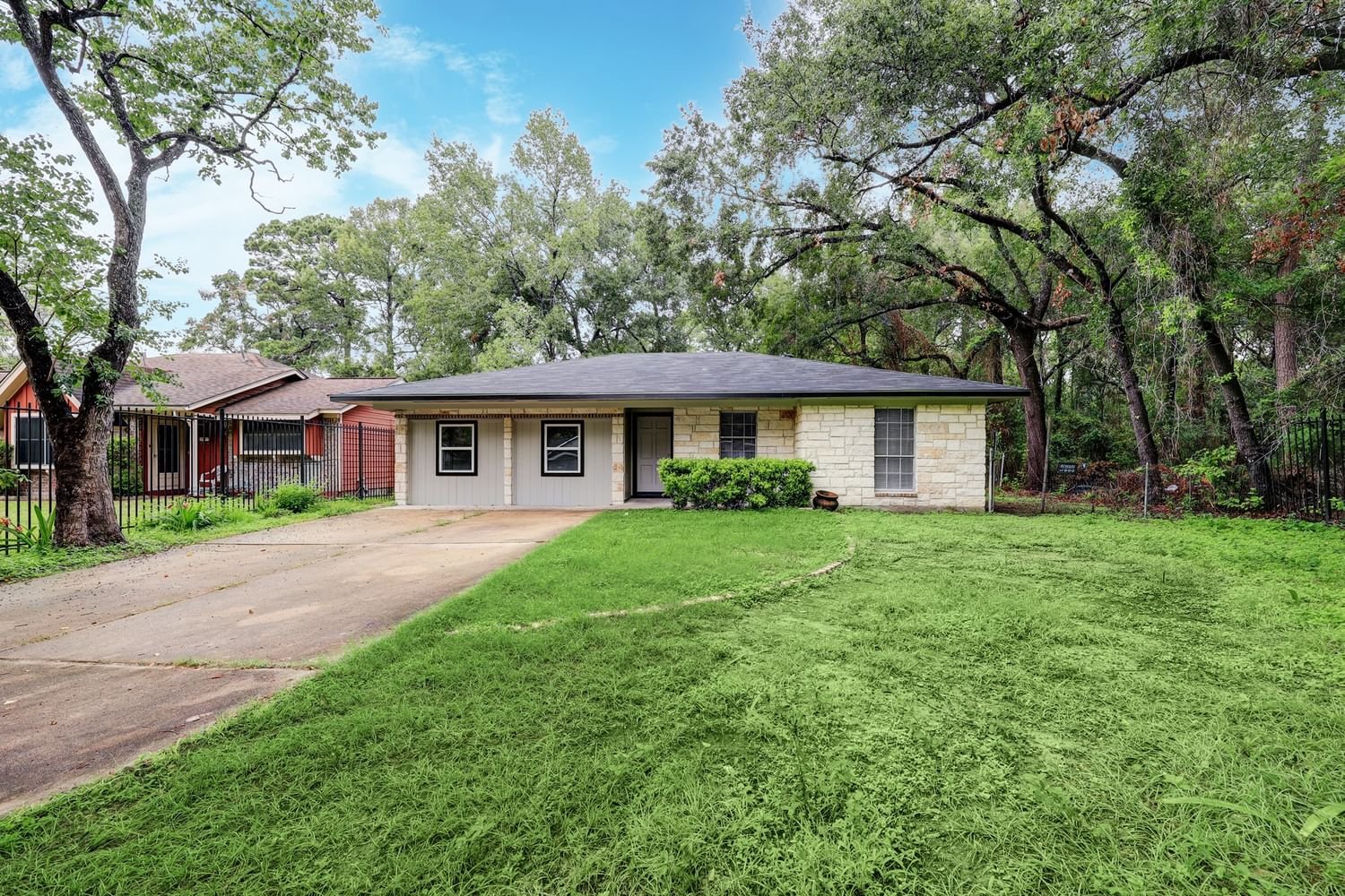 Real estate property located at 6331 Gaston, Harris, Houston, TX, US