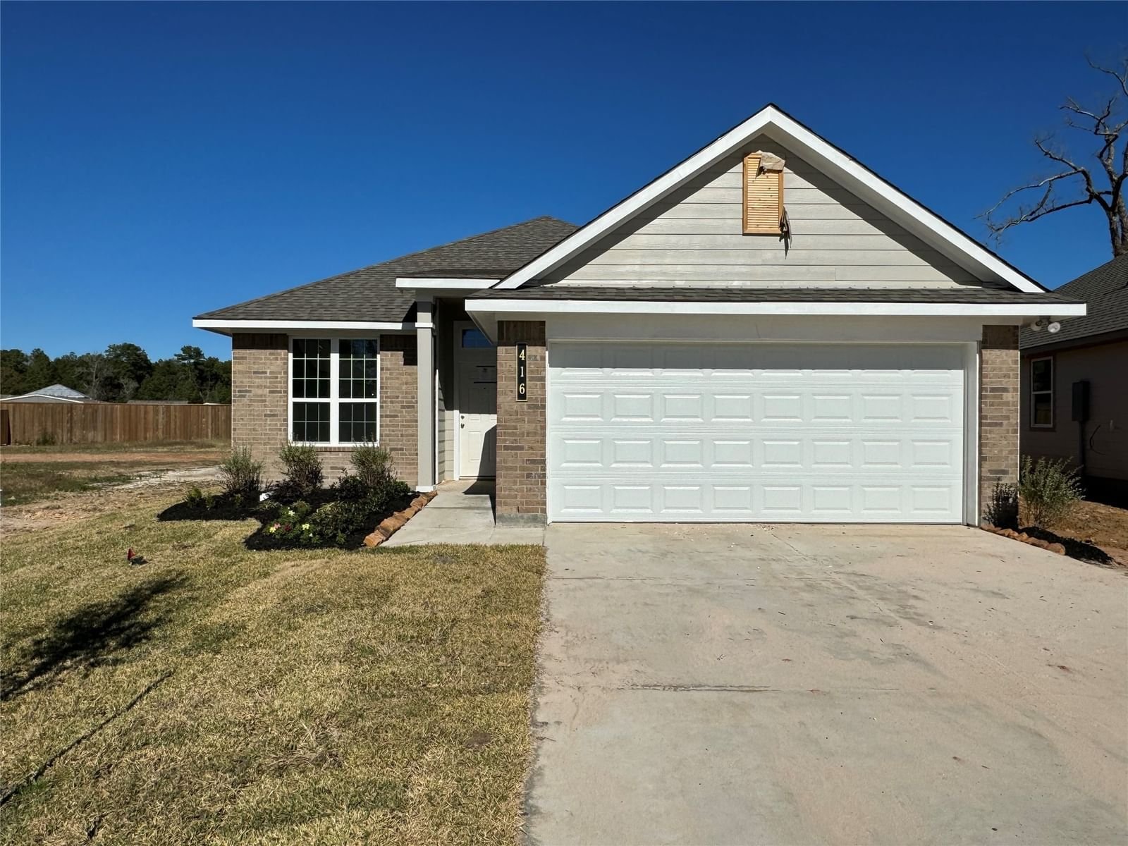 Real estate property located at 416 Shoreview, Montgomery, The Lakes at Crockett Martin, Conroe, TX, US