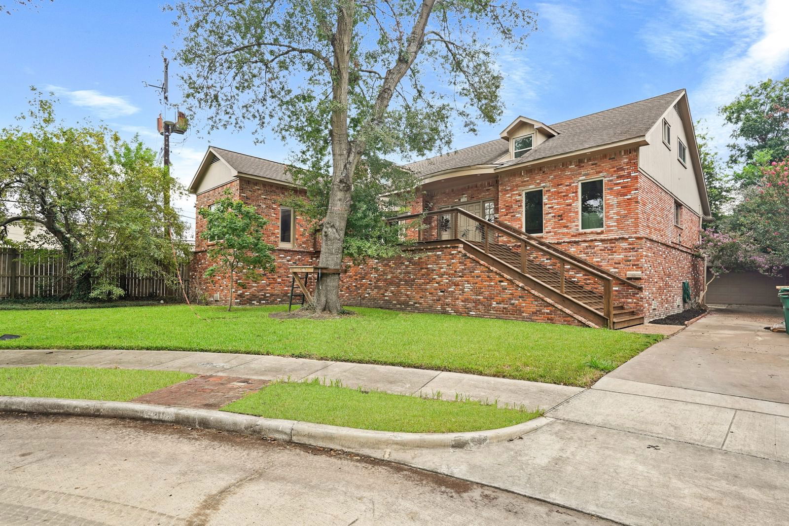 Real estate property located at 9703 Oasis, Harris, Marilyn Estates, Houston, TX, US