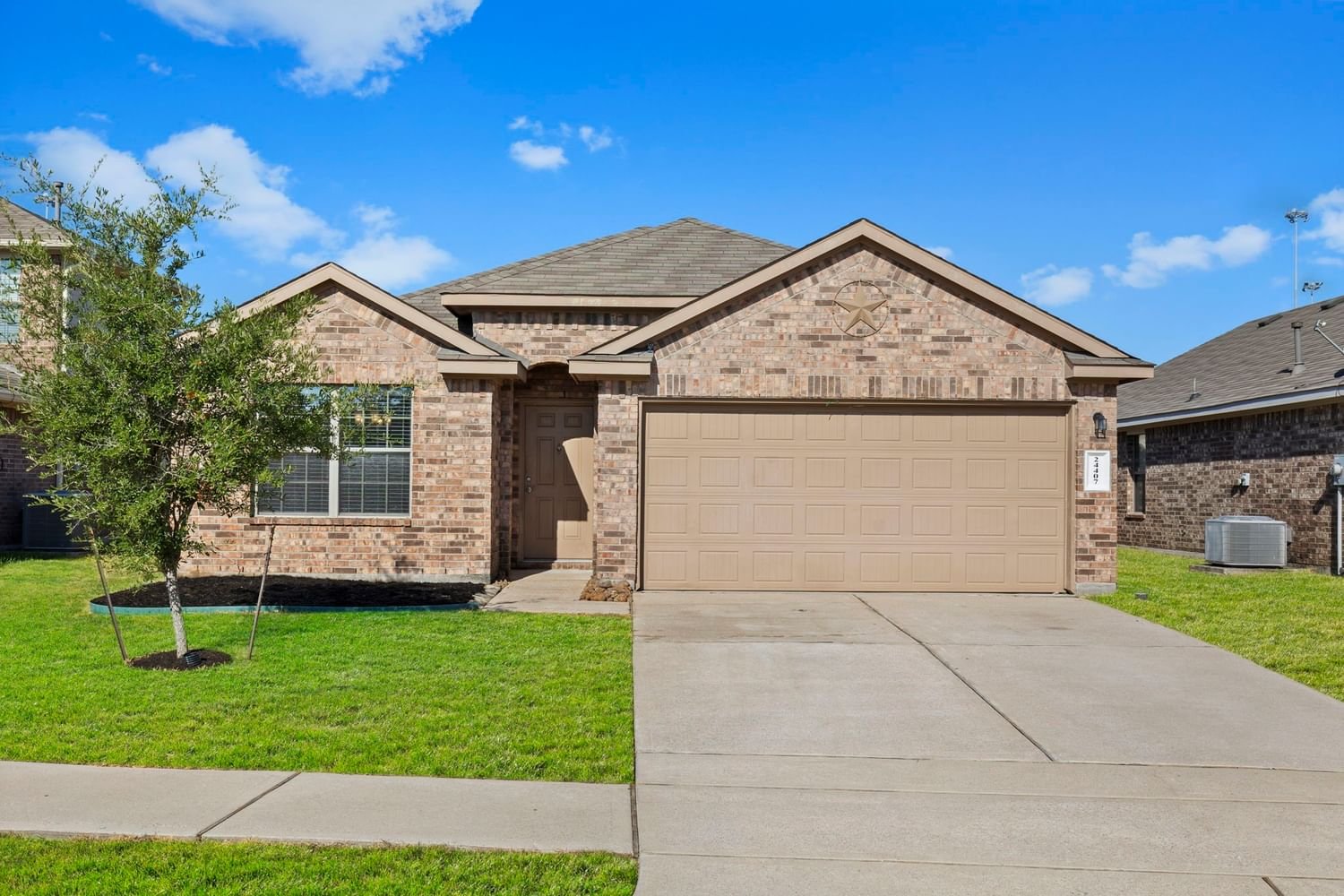 Real estate property located at 24407 Pigeon Berry, Harris, Spring, TX, US