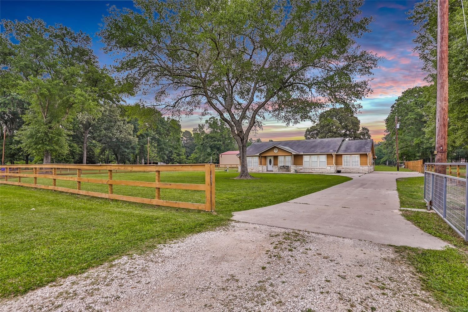 Real estate property located at 400 County Road 2230, Liberty, Green Acres, Cleveland, TX, US
