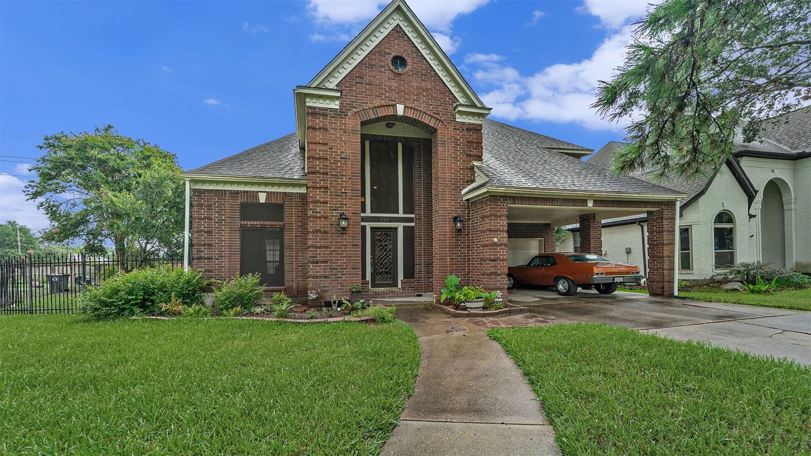 Real estate property located at 414 Mill Place, Fort Bend, Sugarmill Sec 5, Sugar Land, TX, US