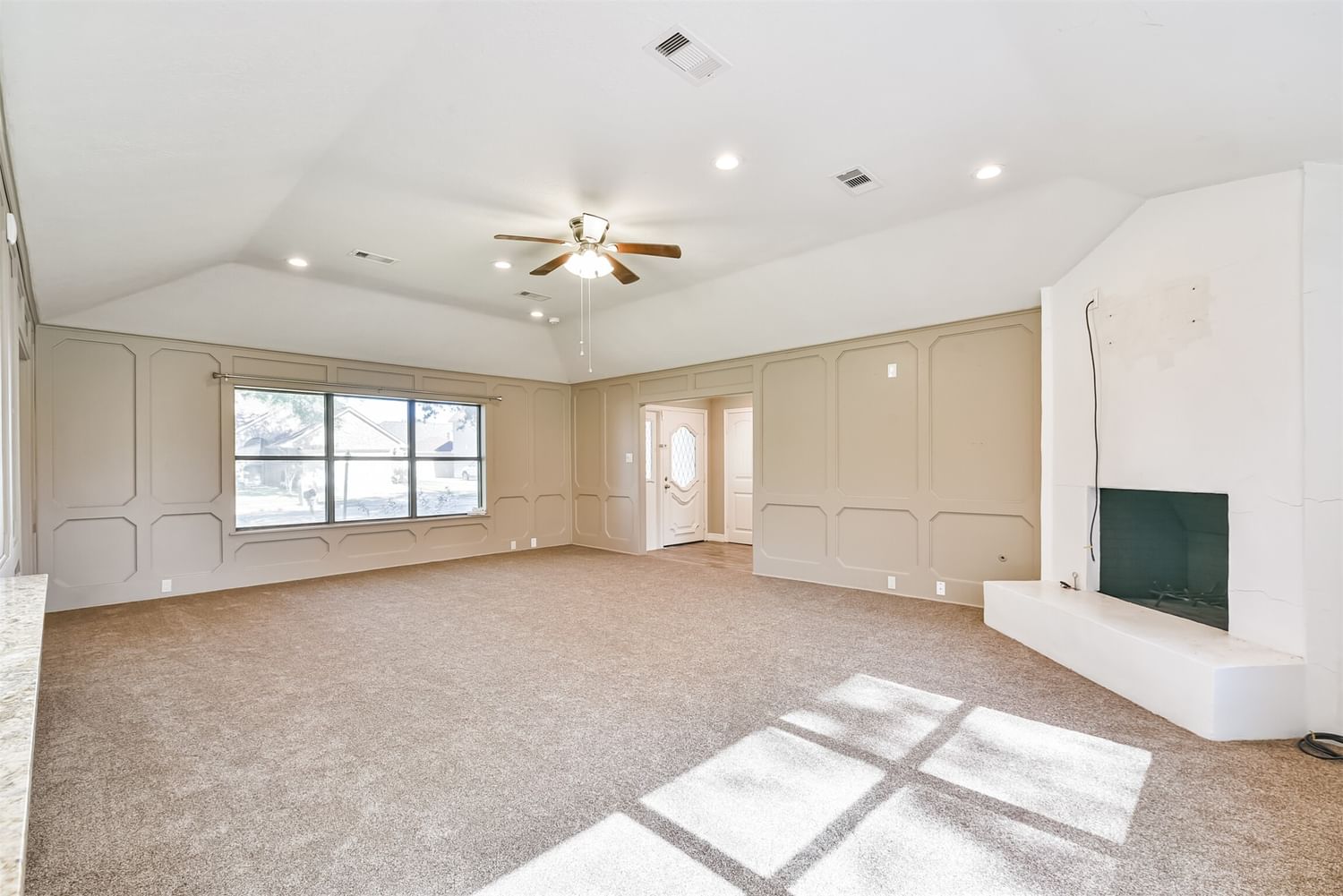 Real estate property located at 4703 Ironwood, Harris, Baytown, TX, US