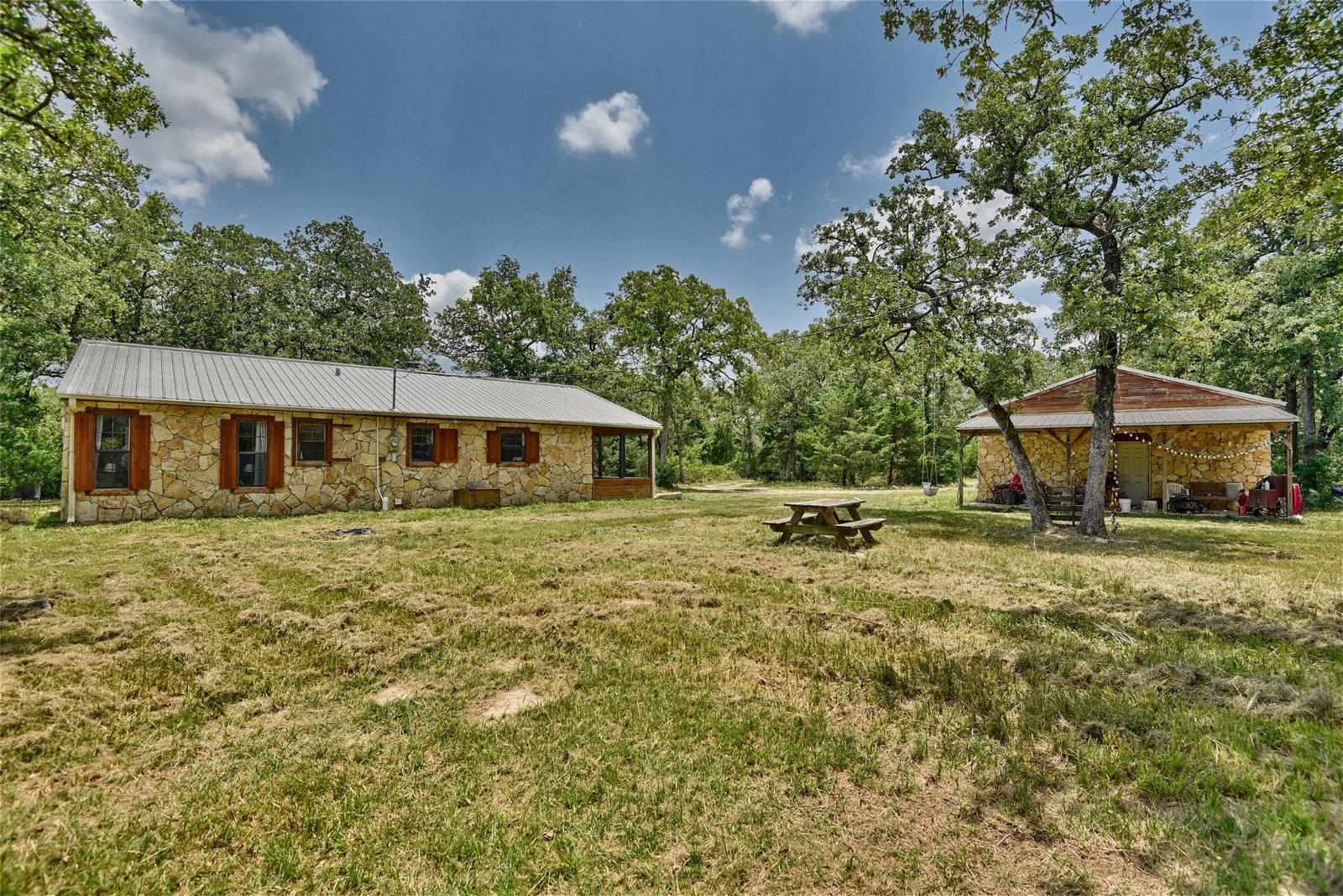 Real estate property located at 616 County Road 427, Burleson, Somerville, TX, US