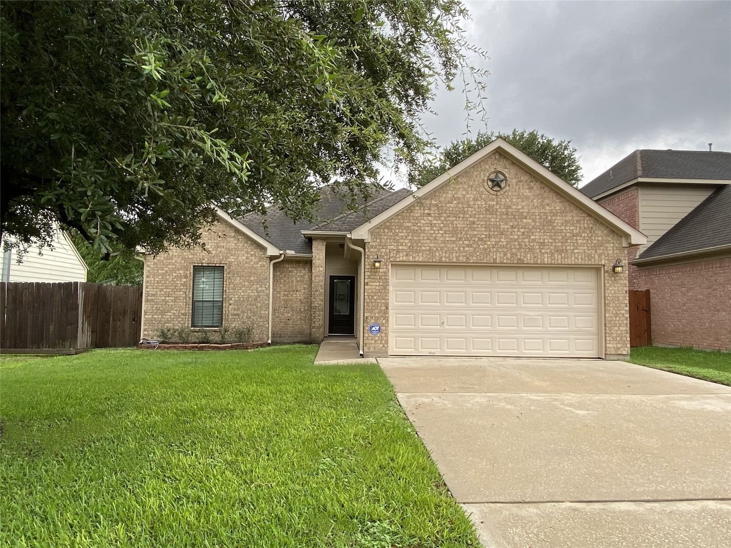 Real estate property located at 202 1st, Harris, Deer Park, TX, US