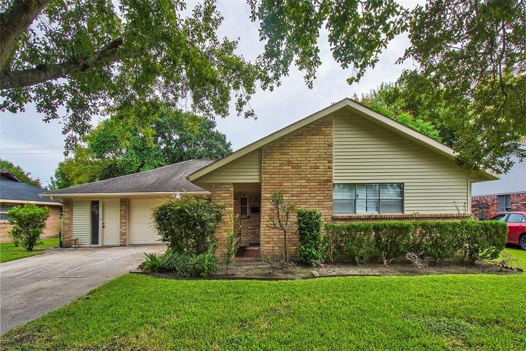 Real estate property located at 7911 Fondren, Harris, Sharpstown Sec 02, Houston, TX, US