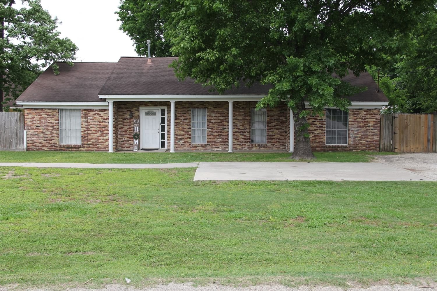 Real estate property located at 710 Houston, Harris, Elena Townsite, Highlands, TX, US