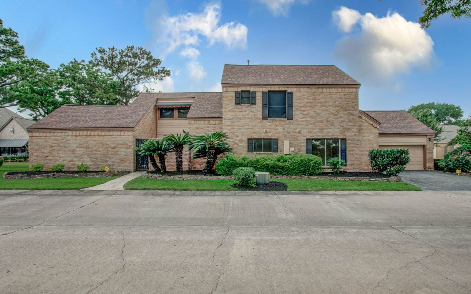 Real estate property located at 11255 Riverview, Harris, Lakeside Th, Houston, TX, US