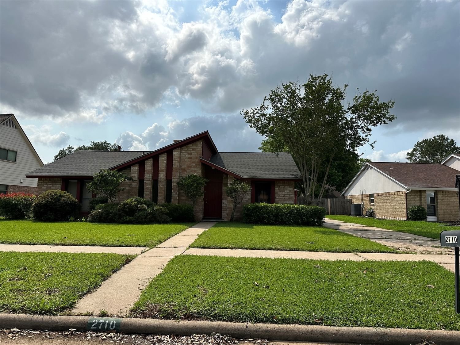 Real estate property located at 2710 Field Line, Fort Bend, Colony Bend Sec 1, Sugar Land, TX, US