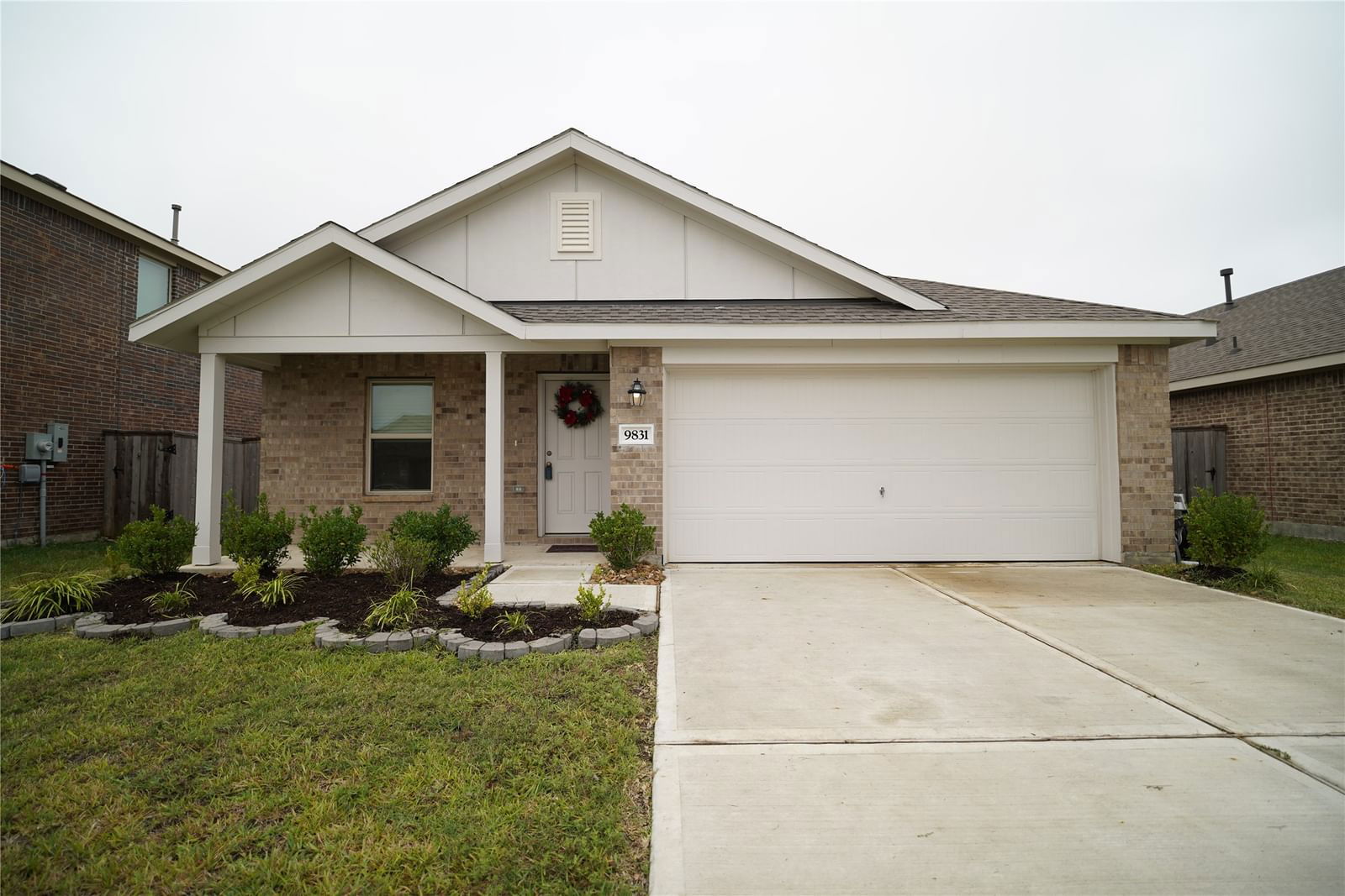 Real estate property located at 9831 Stoney Spring, Harris, Sterling Point, Baytown, TX, US