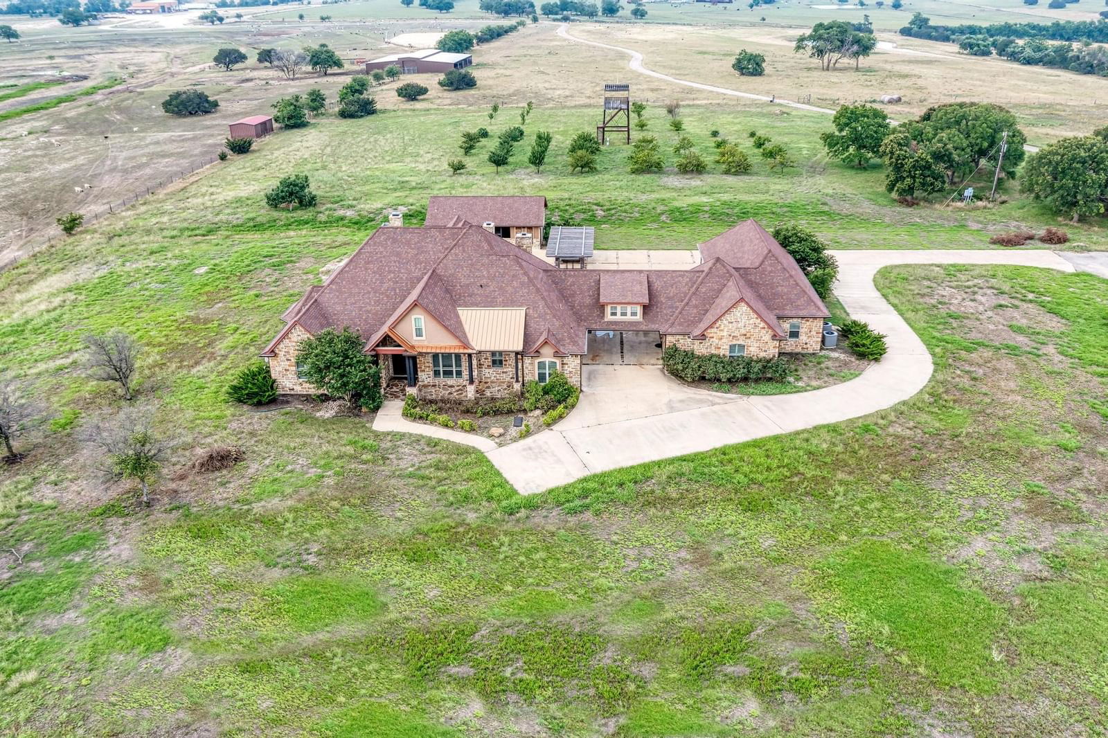 Real estate property located at 818 County Road 303, Coryell, S Moore, Oglesby, TX, US