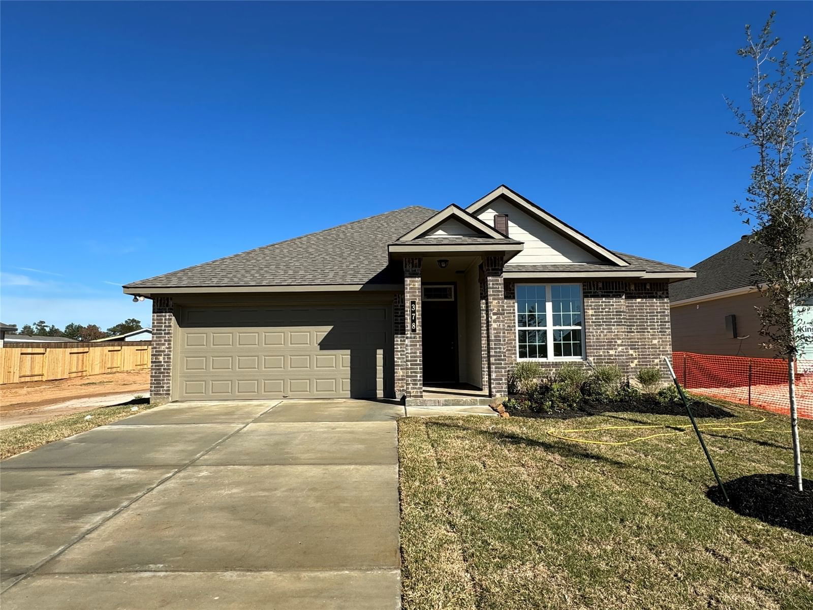 Real estate property located at 378 Shoreview, Montgomery, Conroe, TX, US