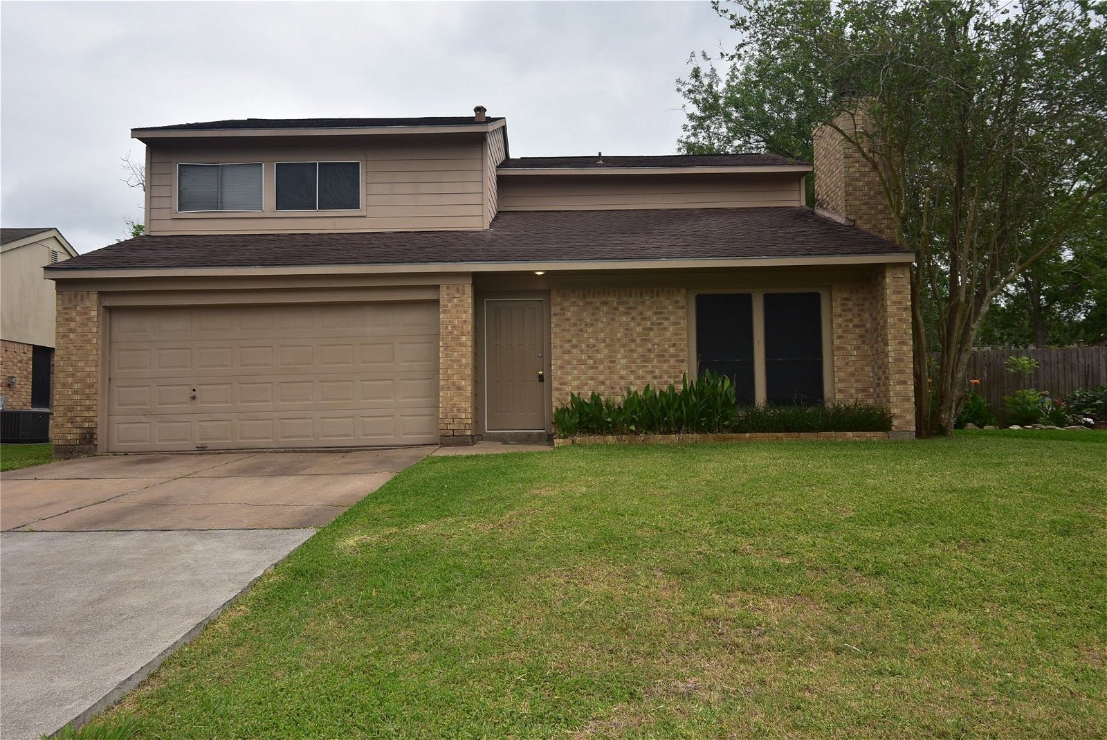Real estate property located at 1022 Ferndale, Fort Bend, Richmond, TX, US