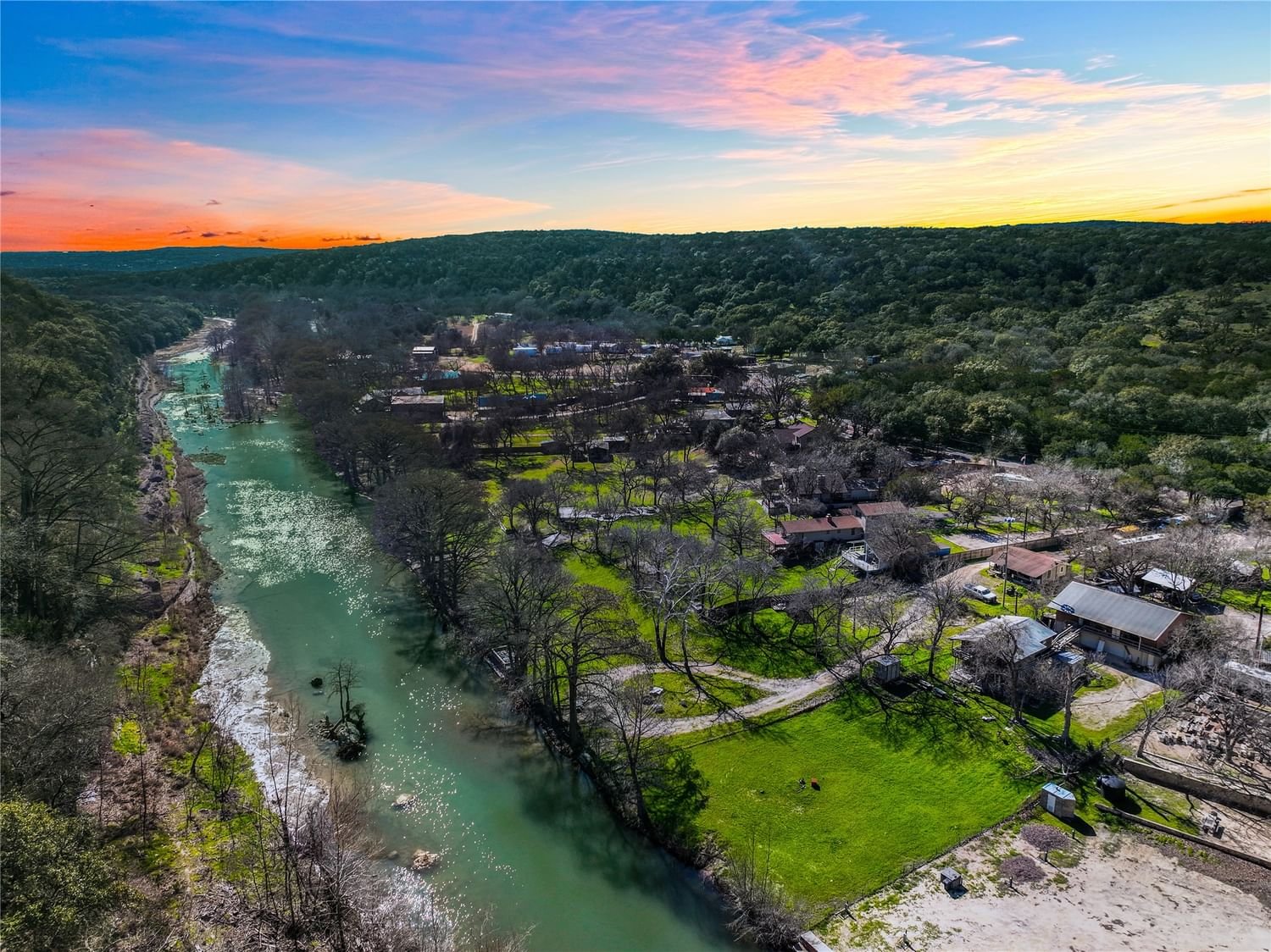 Real estate property located at 8672 River, Comal, River Road, New Braunfels, TX, US