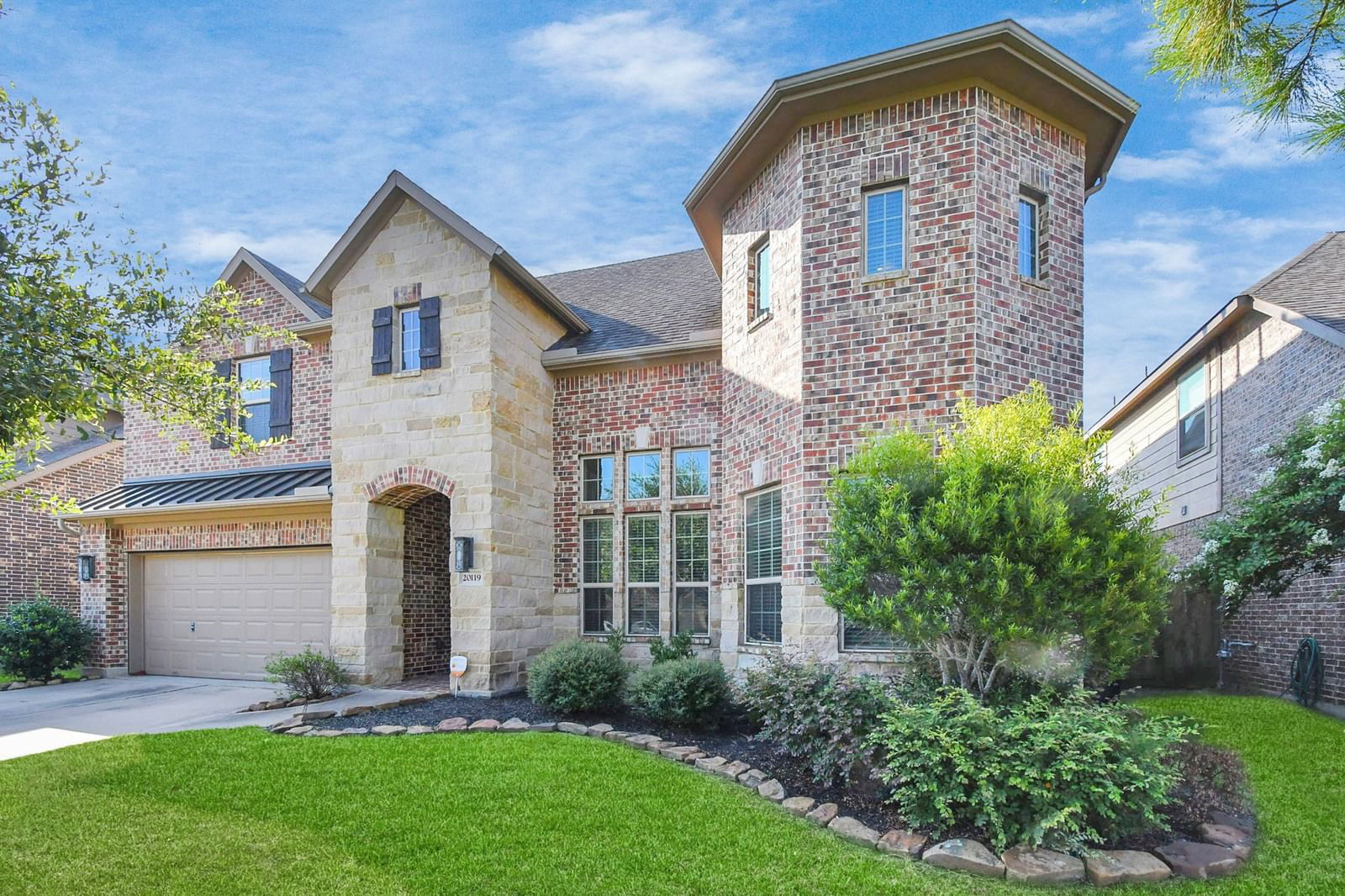 Real estate property located at 20119 Ivory Valley, Harris, Mirabella Sec. 1, Cypress, TX, US