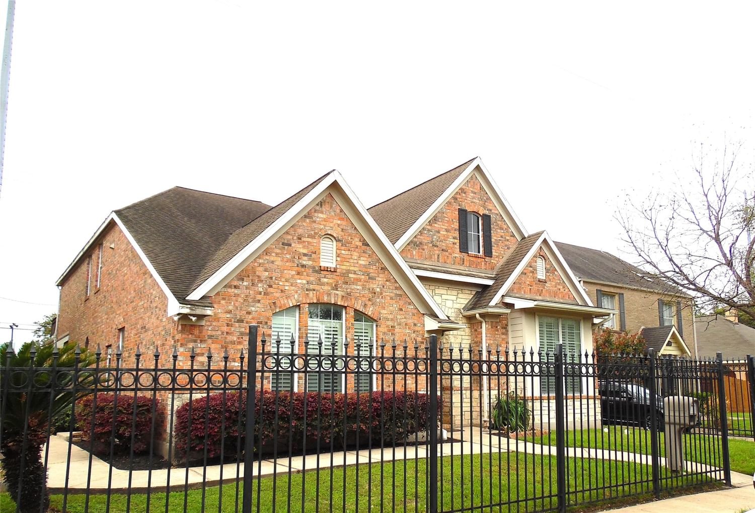 Real estate property located at 2324 Ruth, Harris, Almeda Place, Houston, TX, US