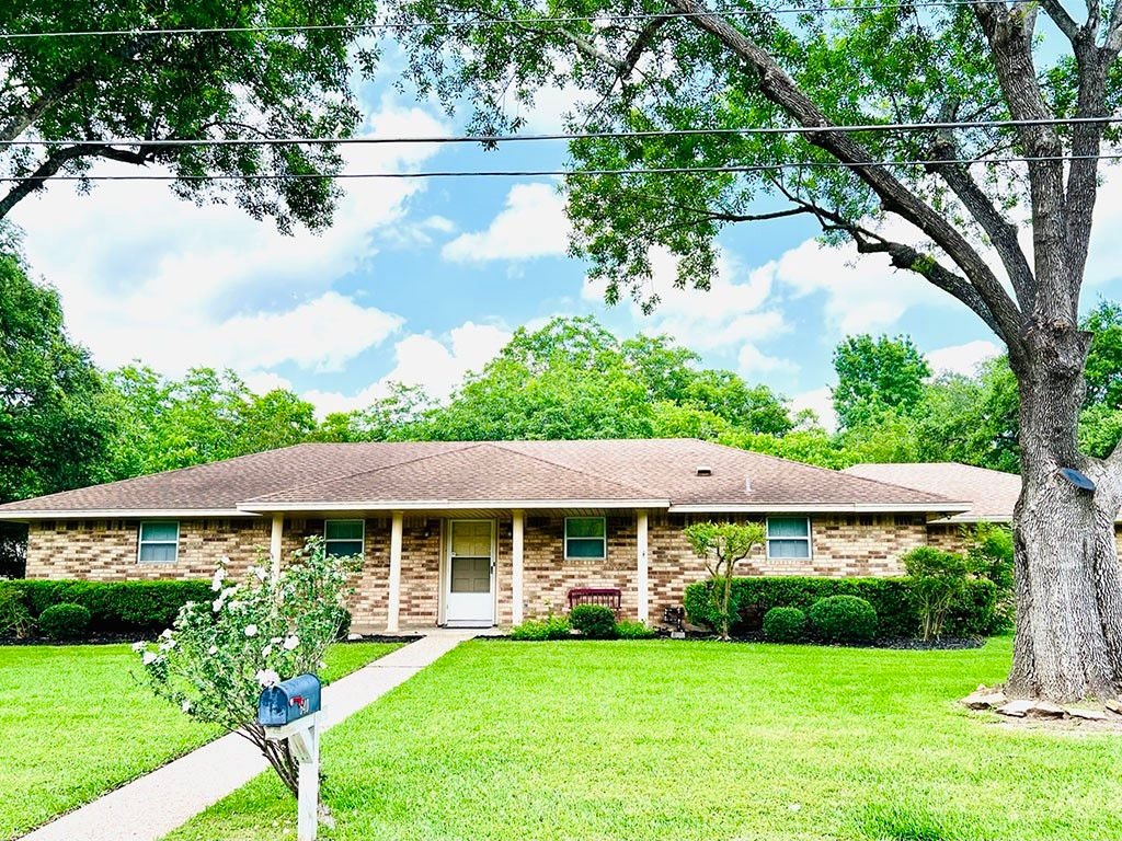 Real estate property located at 640 Rosenberg, Fayette, La Grange, TX, US