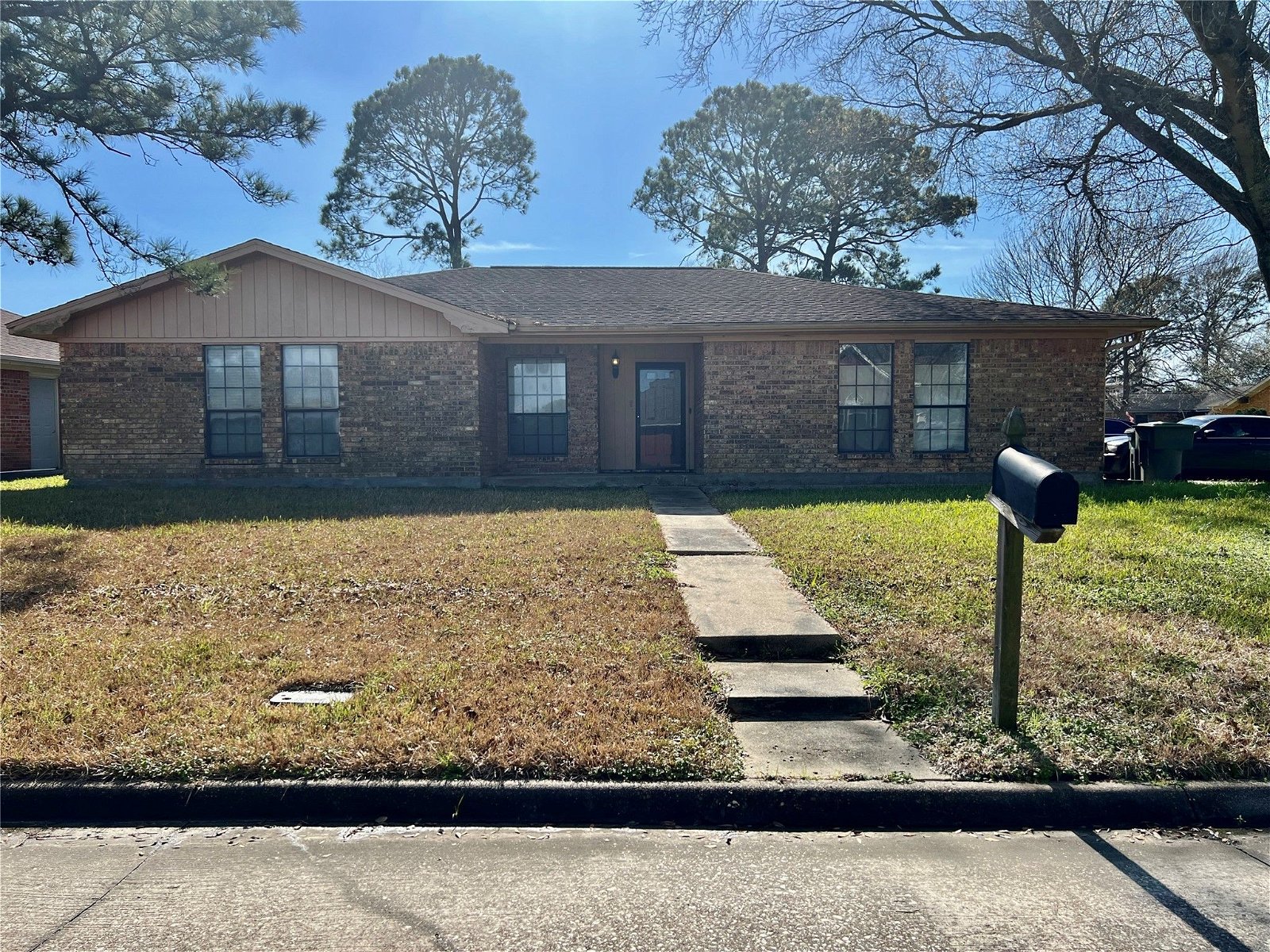 Real estate property located at 8149 Chimney Rock, Jefferson, STONEGATE MANOR SEC 3, Port Arthur, TX, US