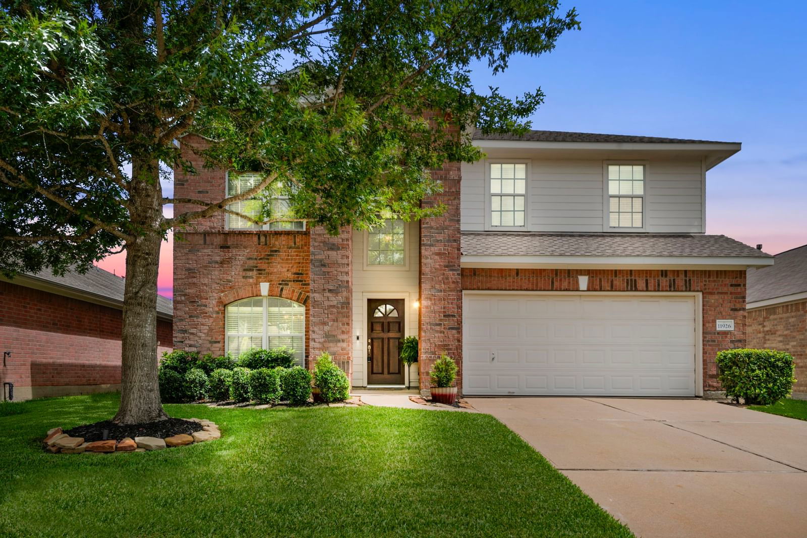 Real estate property located at 11926 Canyon Falls, Harris, Willow Falls Sec 02, Tomball, TX, US