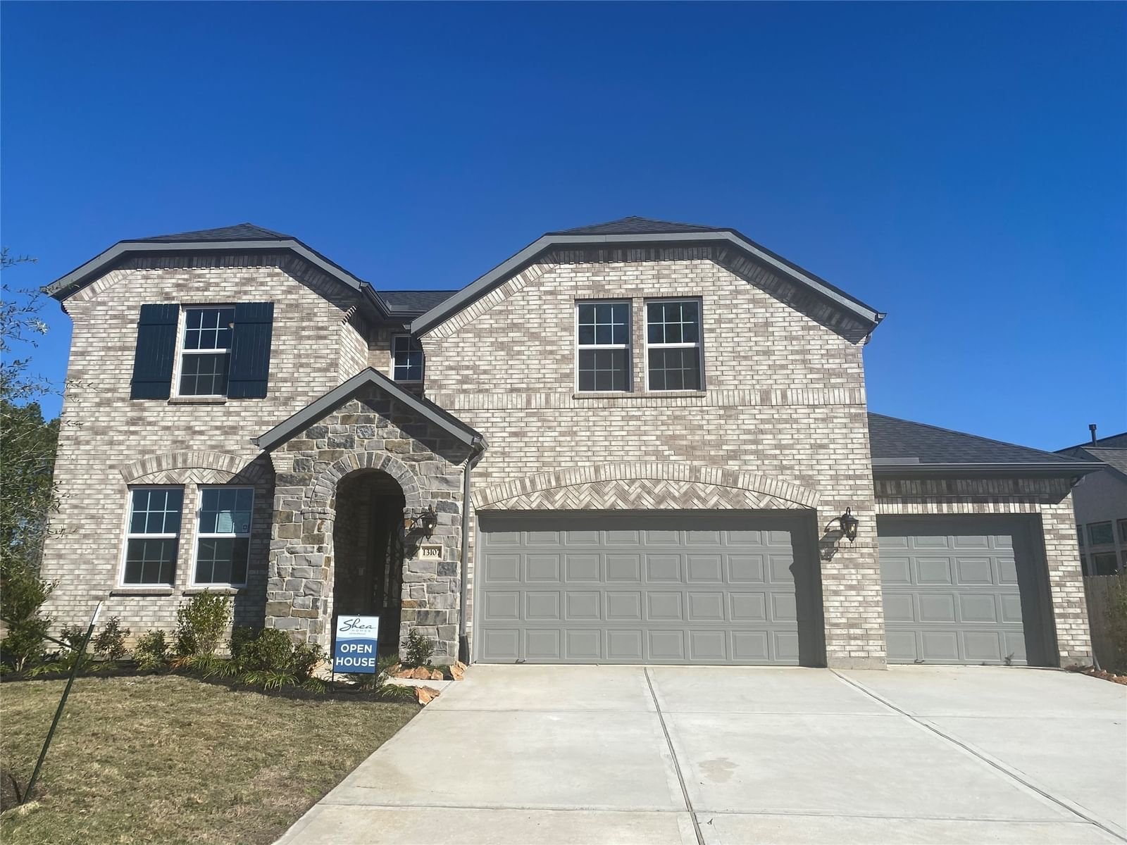 Real estate property located at 13107 Soaring Forest, Montgomery, Evergreen, Conroe, TX, US