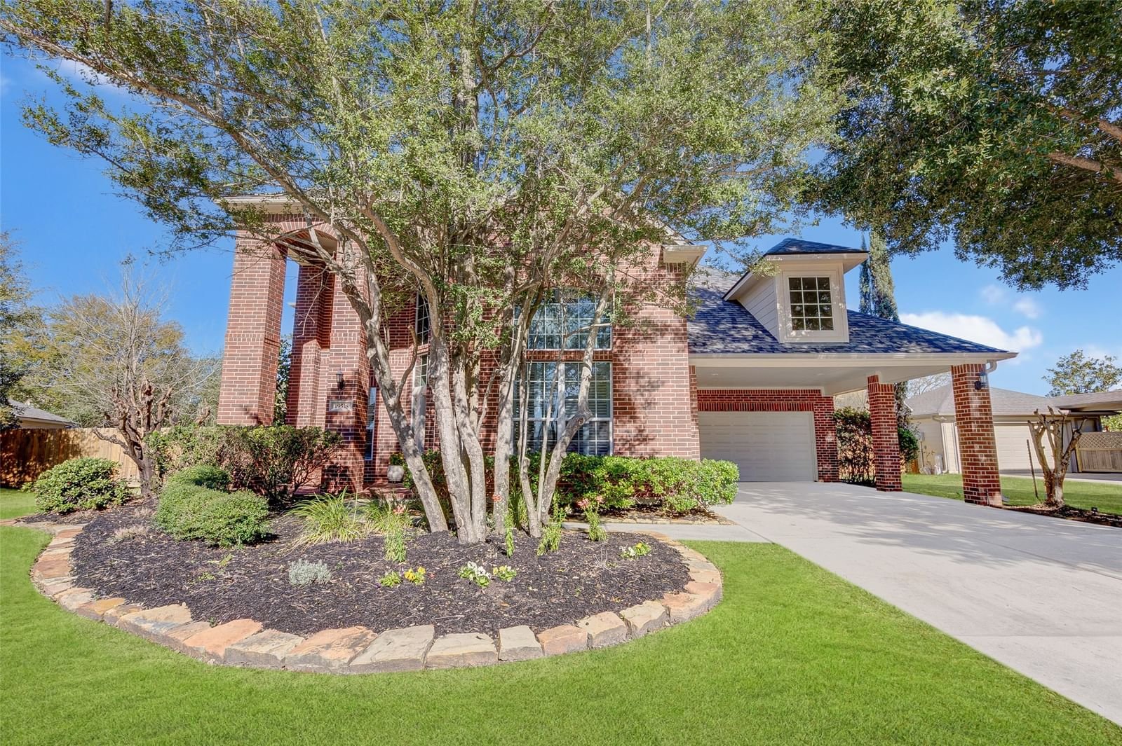 Real estate property located at 19518 Country Village, Harris, Country Lake Estates Sec 01, Spring, TX, US