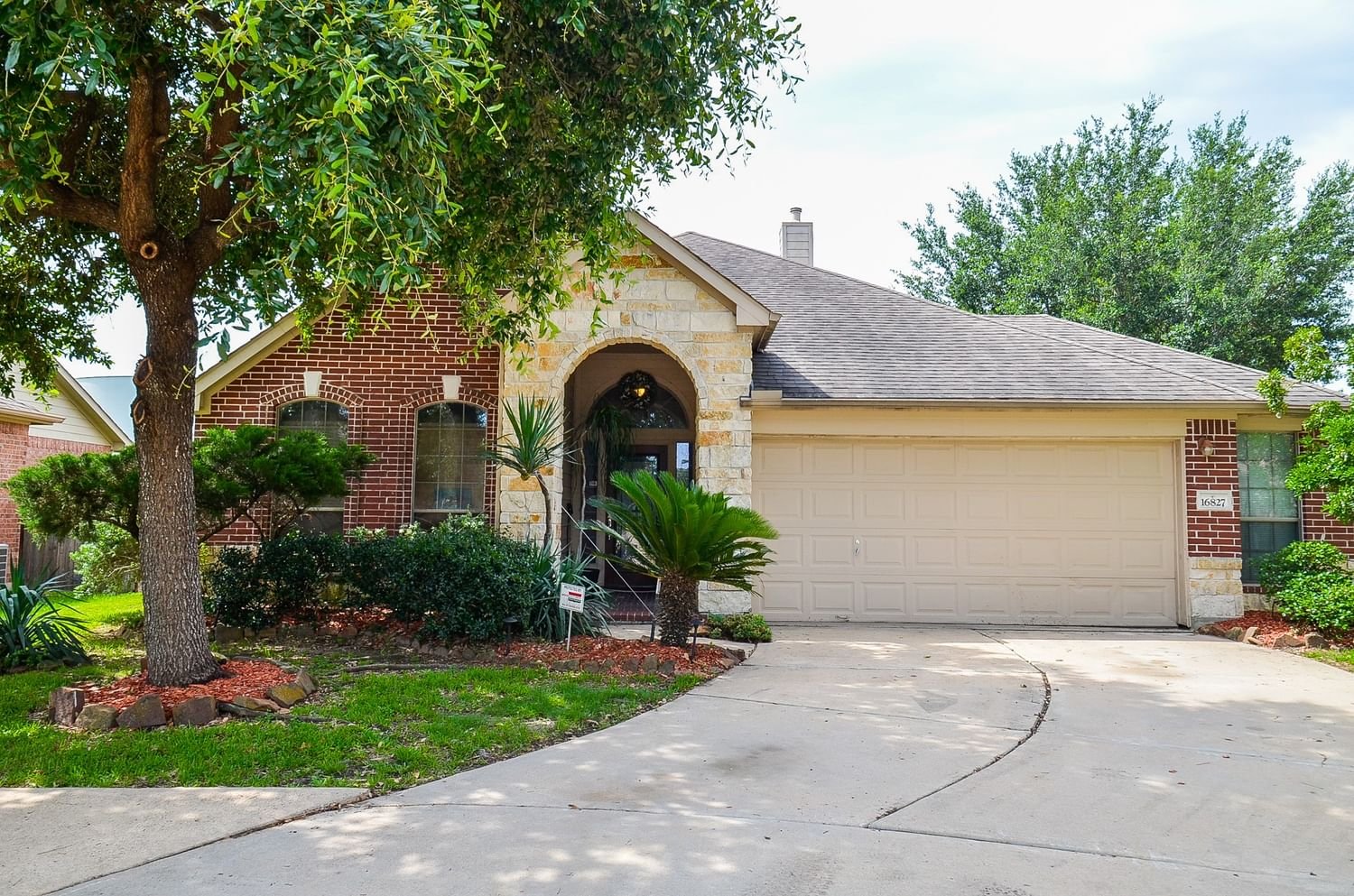 Real estate property located at 16827 Newlight Bend, Harris, Canyon Lks/Stonegate Sec 12, Houston, TX, US