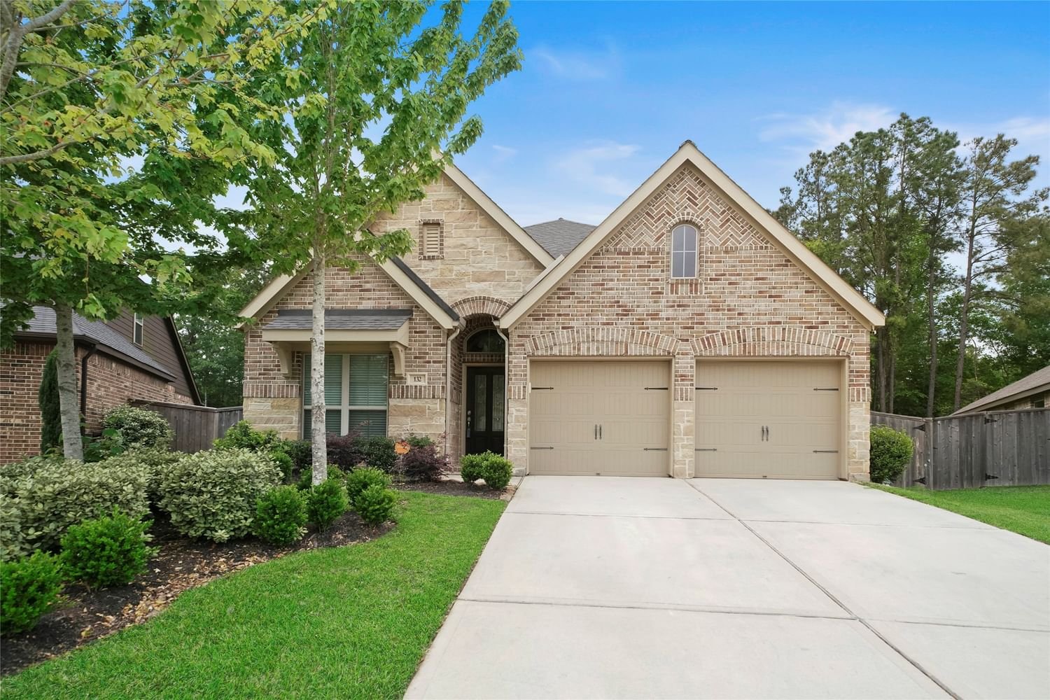 Real estate property located at 132 Fox Trail, Montgomery, Woodforest 64, Montgomery, TX, US