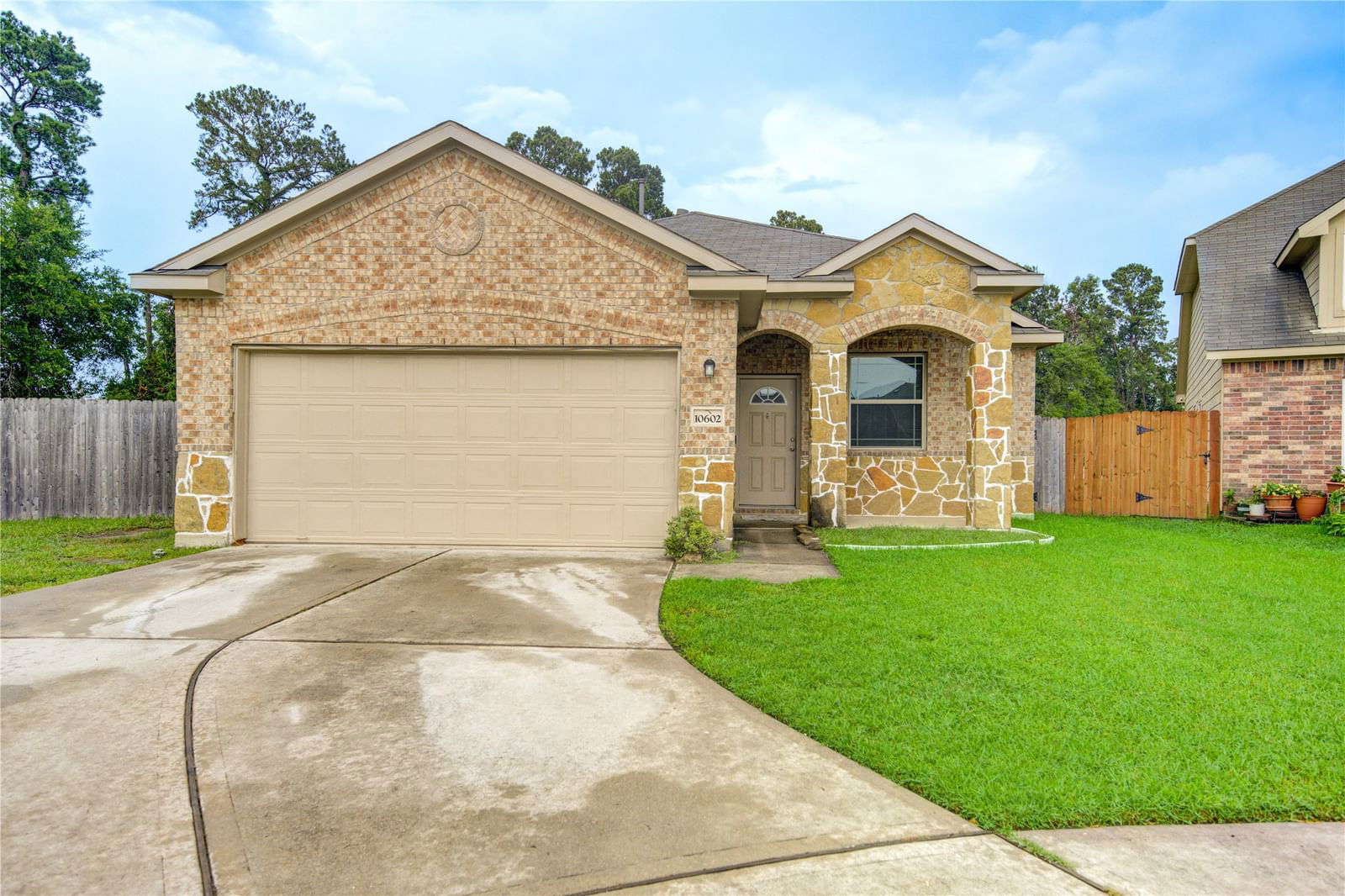 Real estate property located at 10602 Woodson Valley, Harris, Leland Woods Sec 02, Houston, TX, US