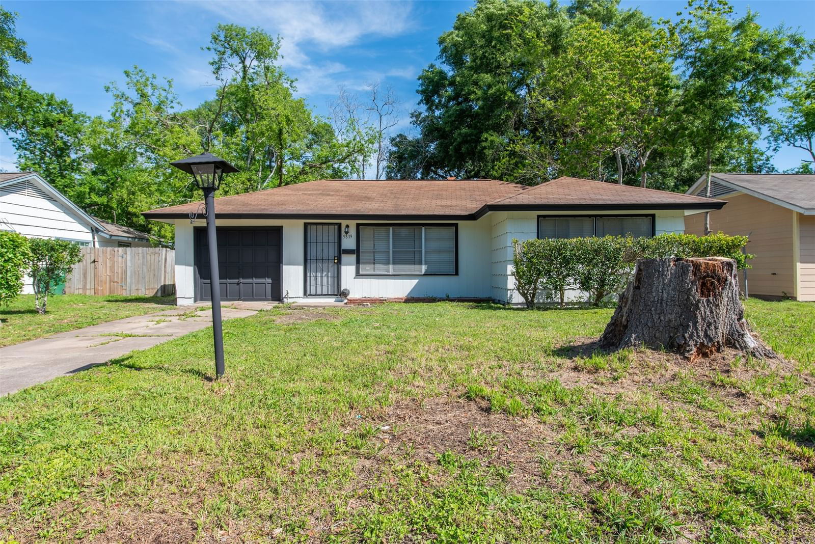 Real estate property located at 5819 Belmark, Harris, Belfort Park Sec 06, Houston, TX, US