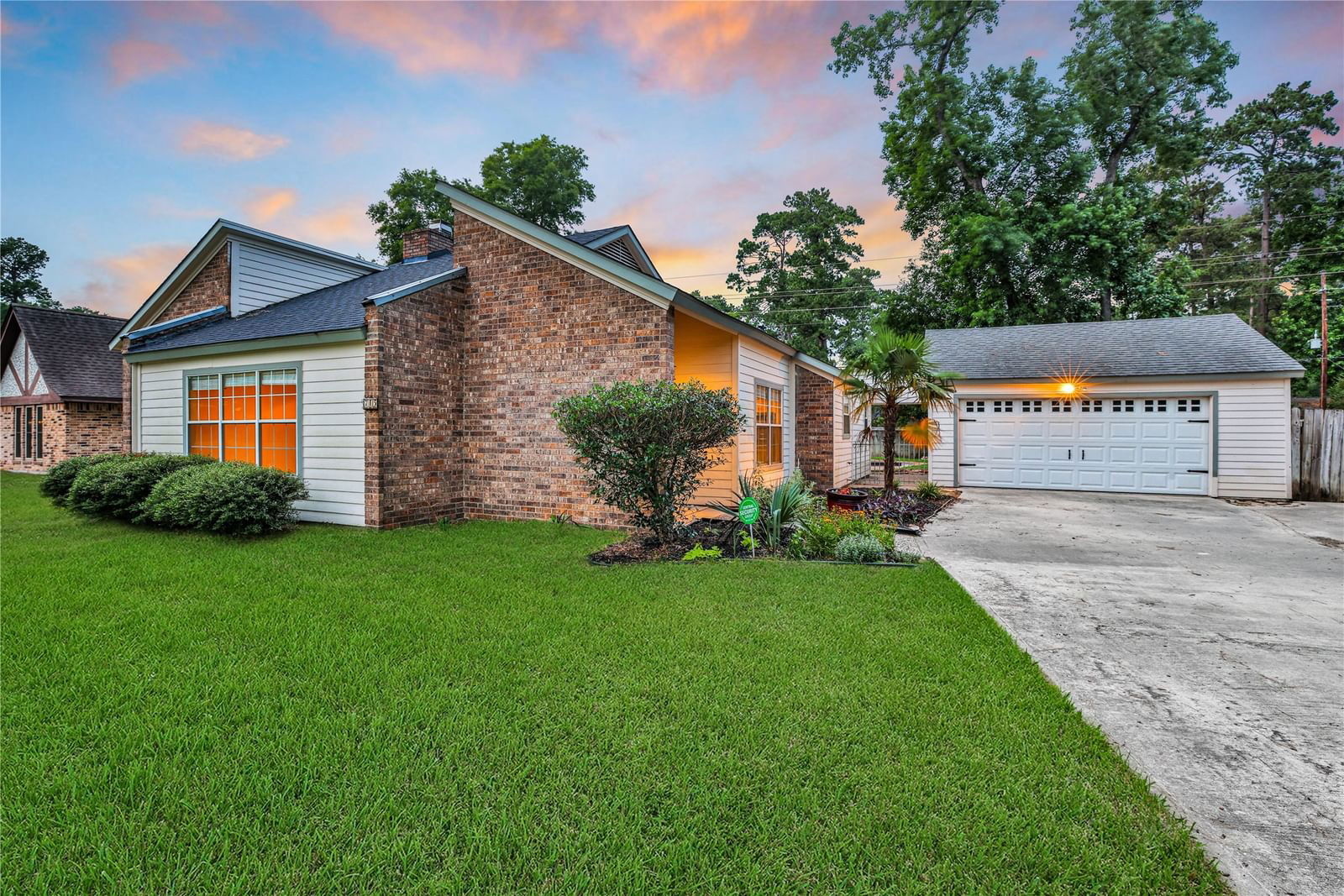 Real estate property located at 715 Saint Andrews, Harris, Estates Sec 03 U/R, Houston, TX, US