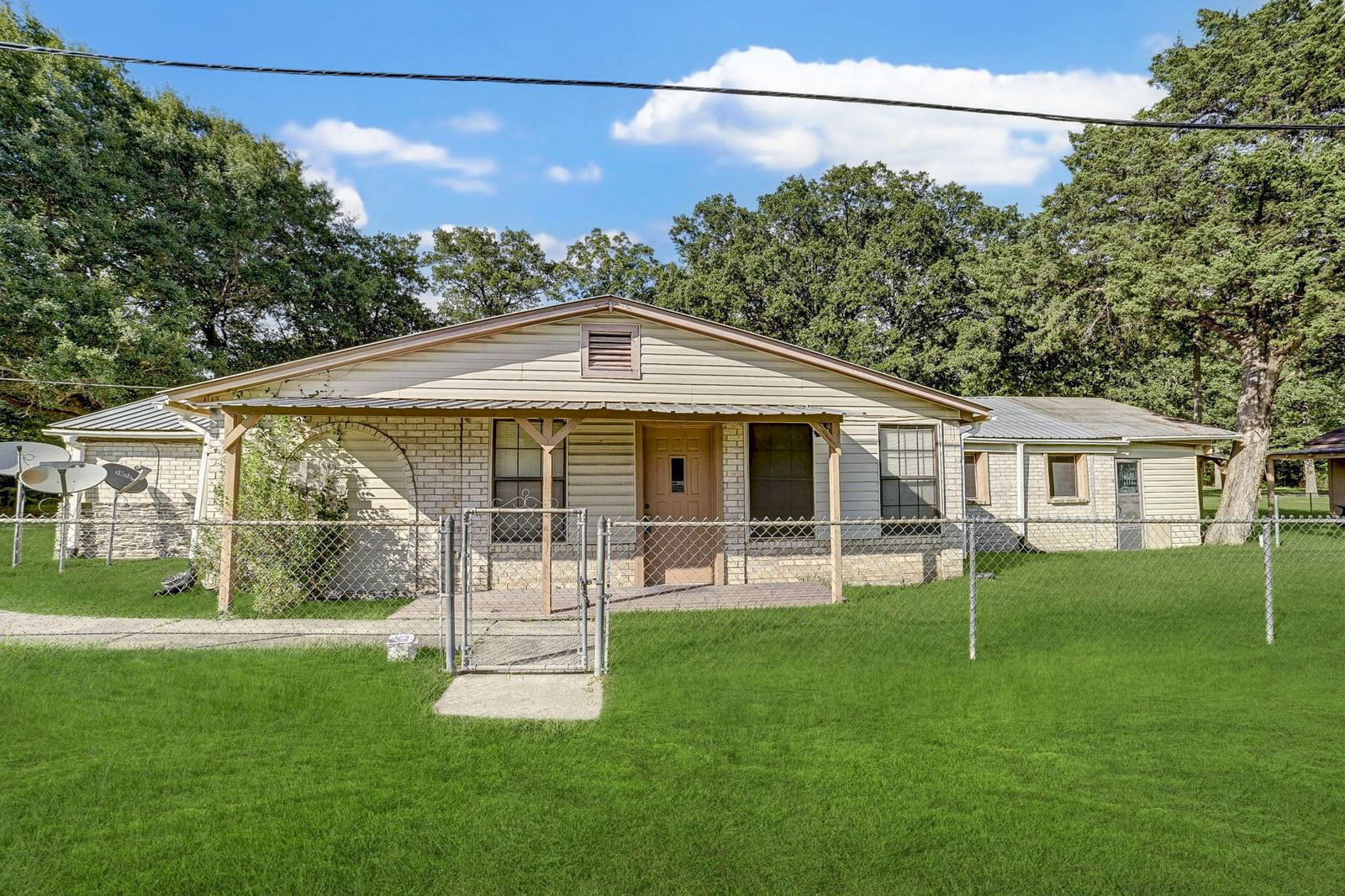 Real estate property located at 14537 Fm 356, Trinity, County Line, Trinity, TX, US