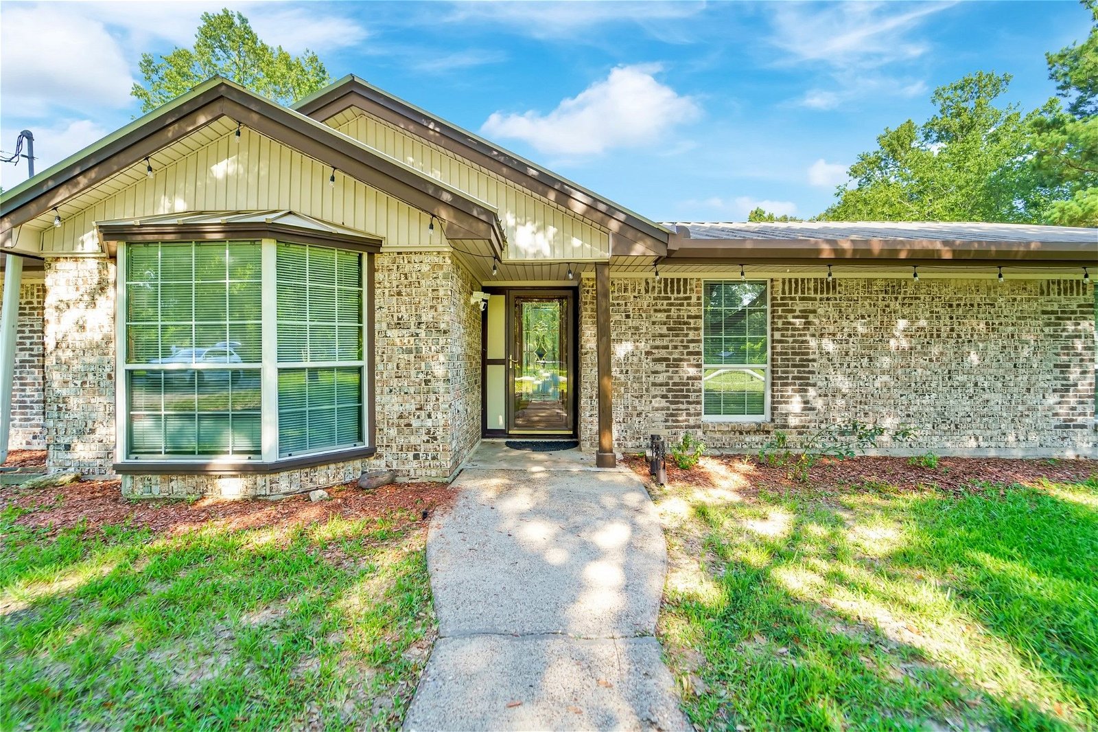 Real estate property located at 20835 Pin Oak, Montgomery, New Caney, TX, US