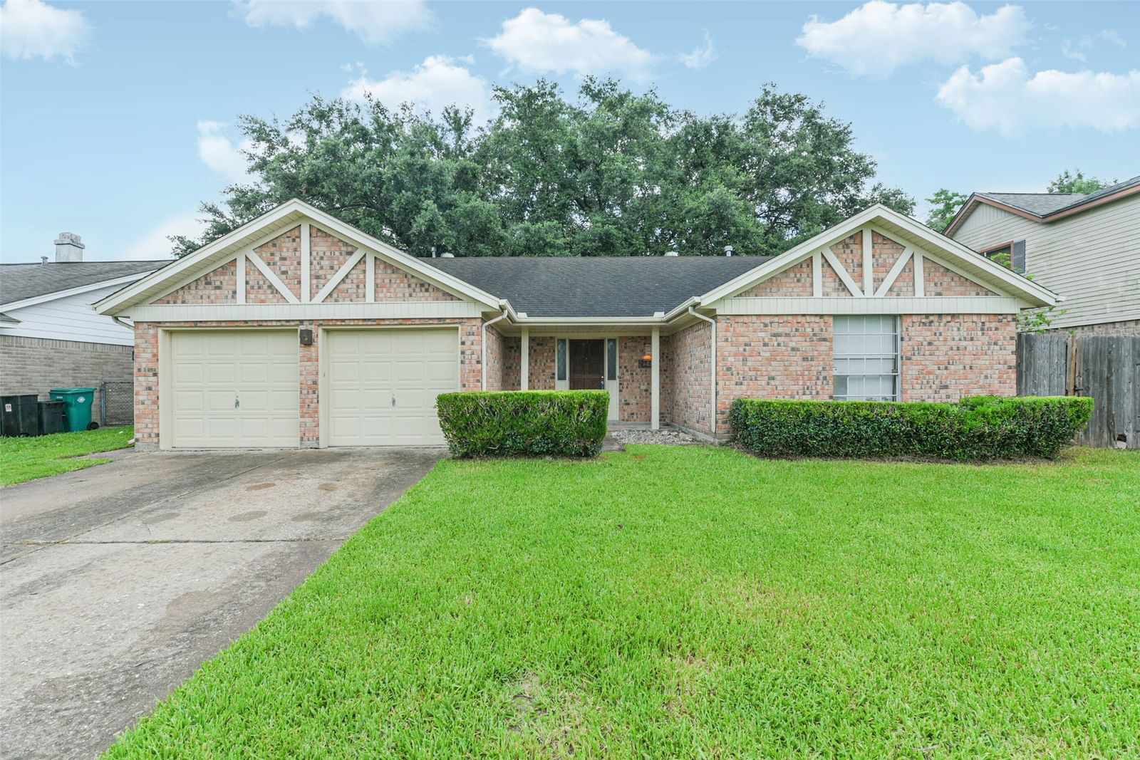 Real estate property located at 3923 Thistlewood, Harris, Parkview South Sec 03, Pasadena, TX, US