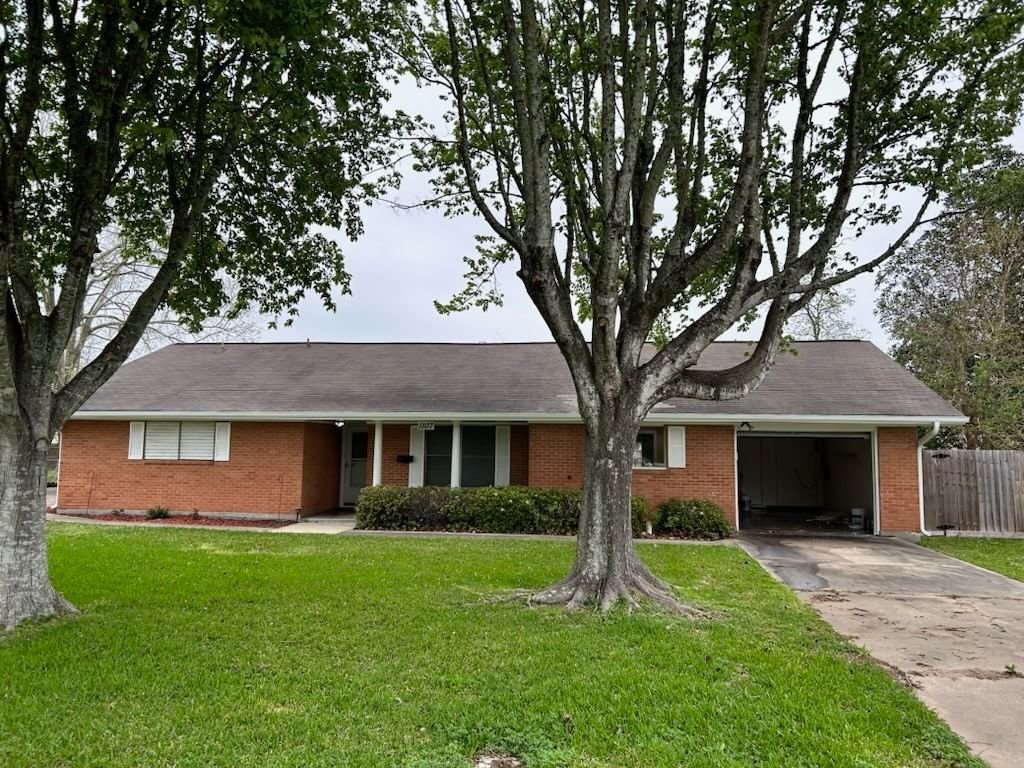 Real estate property located at 1107 Lilac, Galveston, Cook & Stewart, La Marque, TX, US