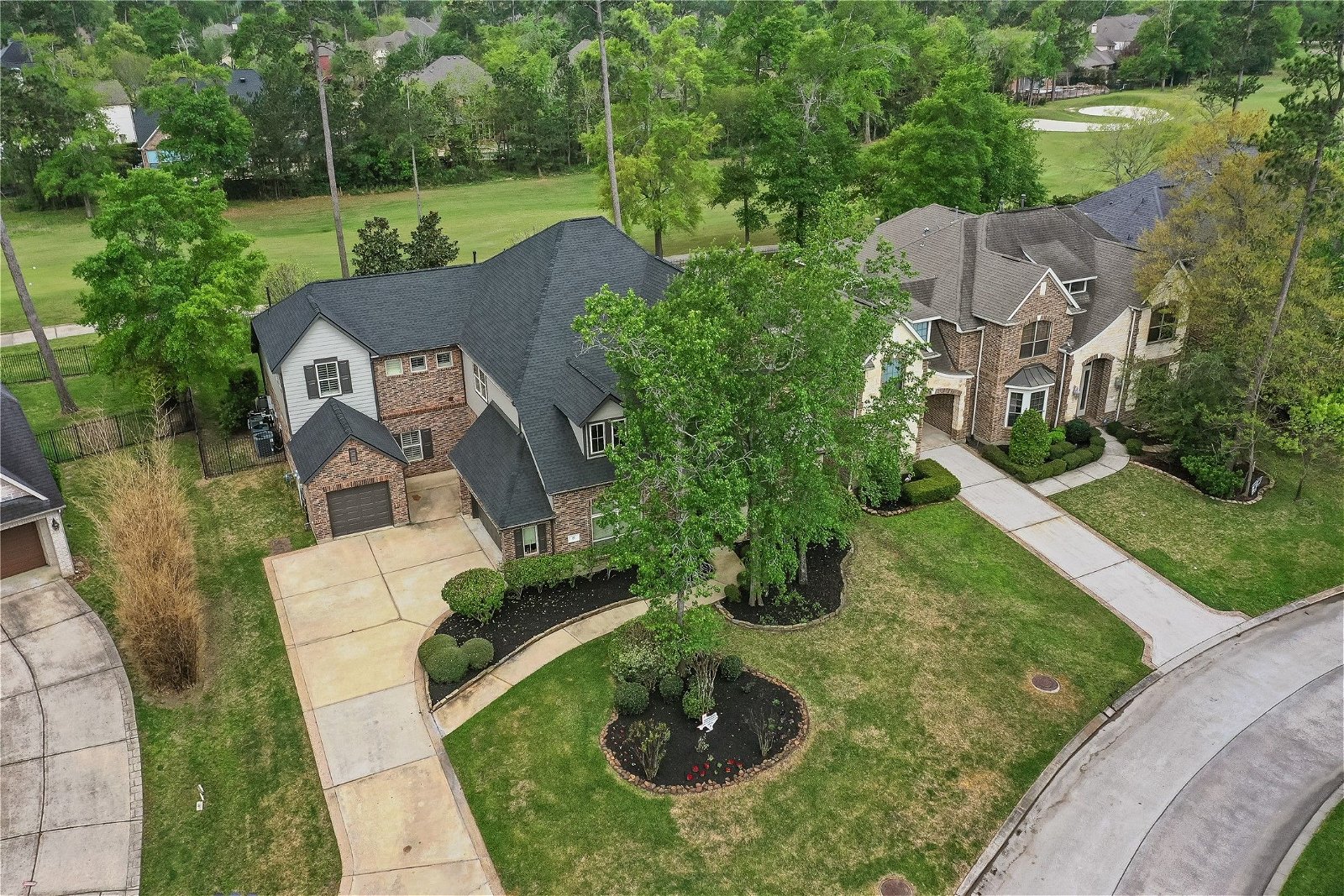 Real estate property located at 27 Player Oaks, Montgomery, The Woodlands, TX, US