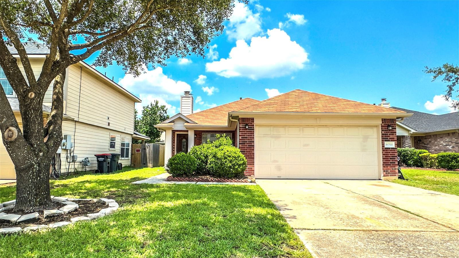 Real estate property located at 16314 Royal Stone, Harris, Imperial Trace Sec 01, Houston, TX, US
