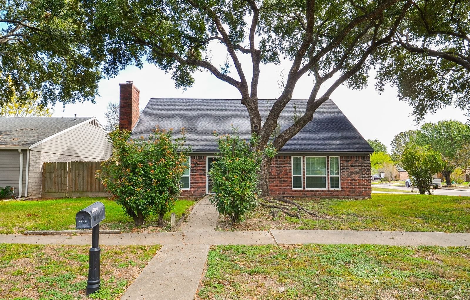 Real estate property located at 4502 Hickory Downs, Harris, Bear Creek Village Sec 01, Houston, TX, US