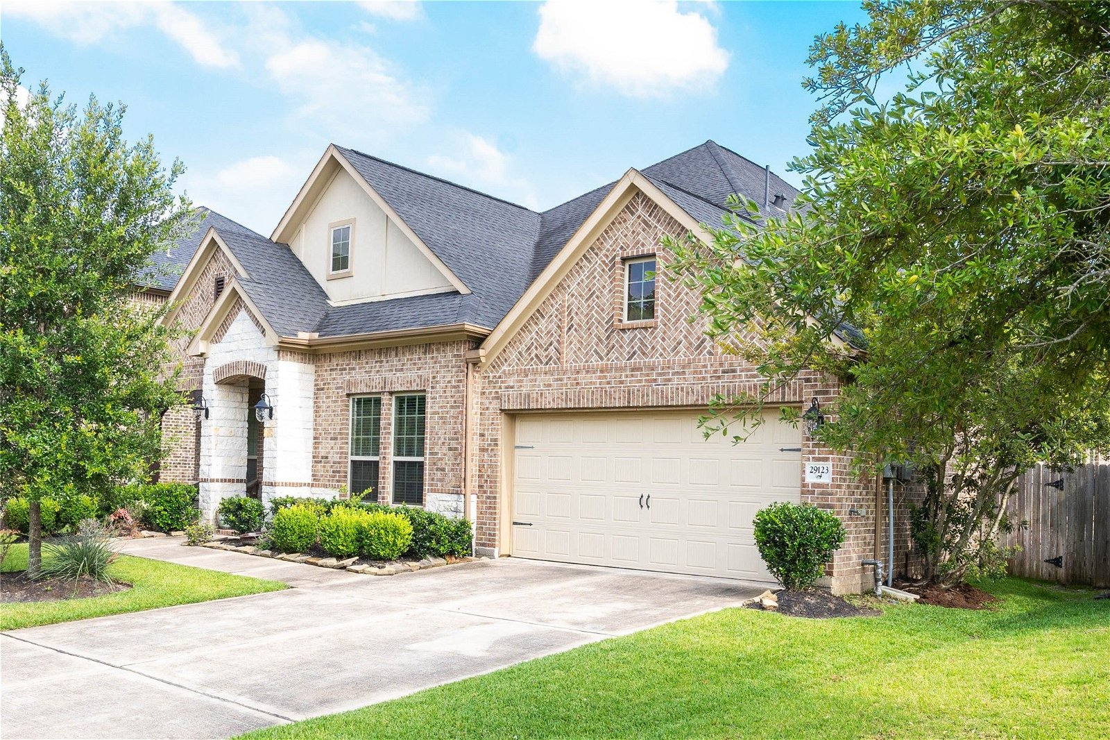 Real estate property located at 29123 Erica Lee, Fort Bend, Katy, TX, US