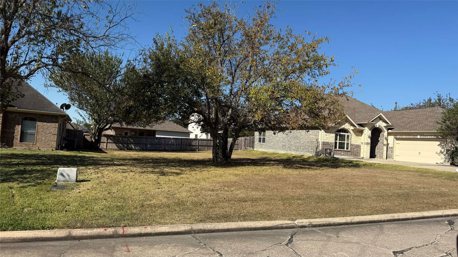 Real estate property located at 17 Bermuda, Montgomery, Bentwater 05, Montgomery, TX, US