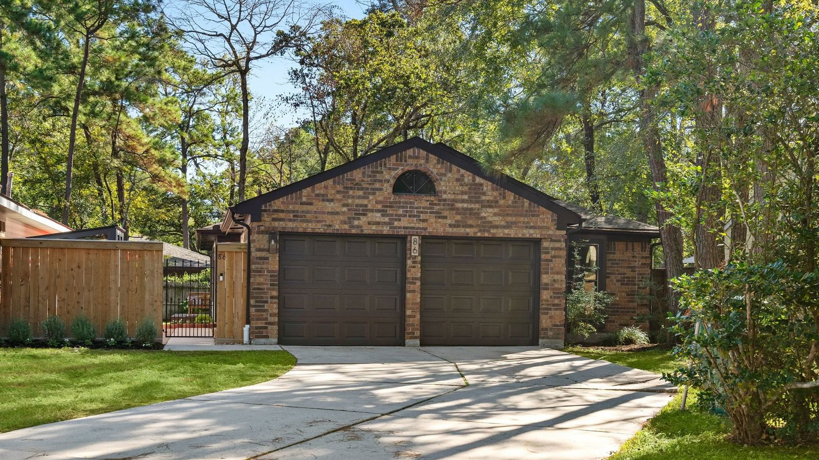 Real estate property located at 86 Cobble Hill, Montgomery, Wdlnds Village Cochrans Cr 06, The Woodlands, TX, US