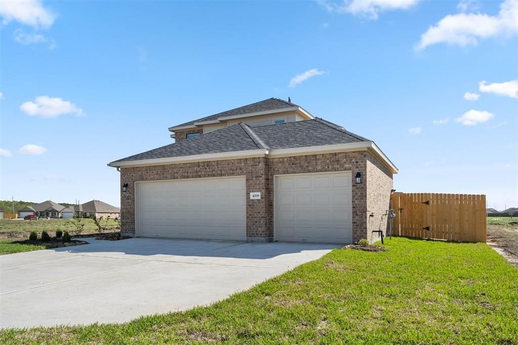 Real estate property located at 3215 Falling Brook, Harris, Rollingbrook Estates, Baytown, TX, US