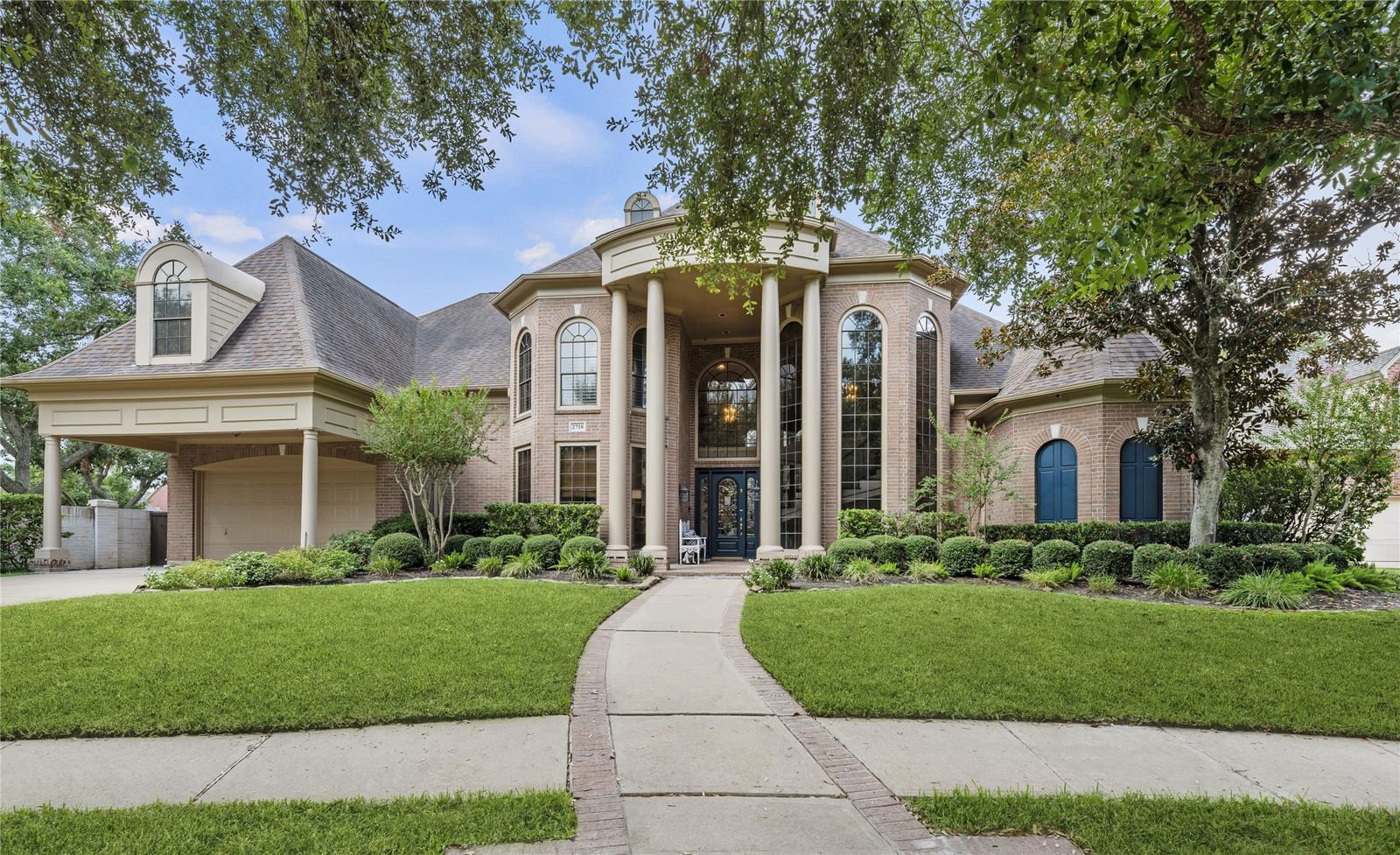 Real estate property located at 2718 Briar Cliff, Fort Bend, Sweetbriar, Sugar Land, TX, US