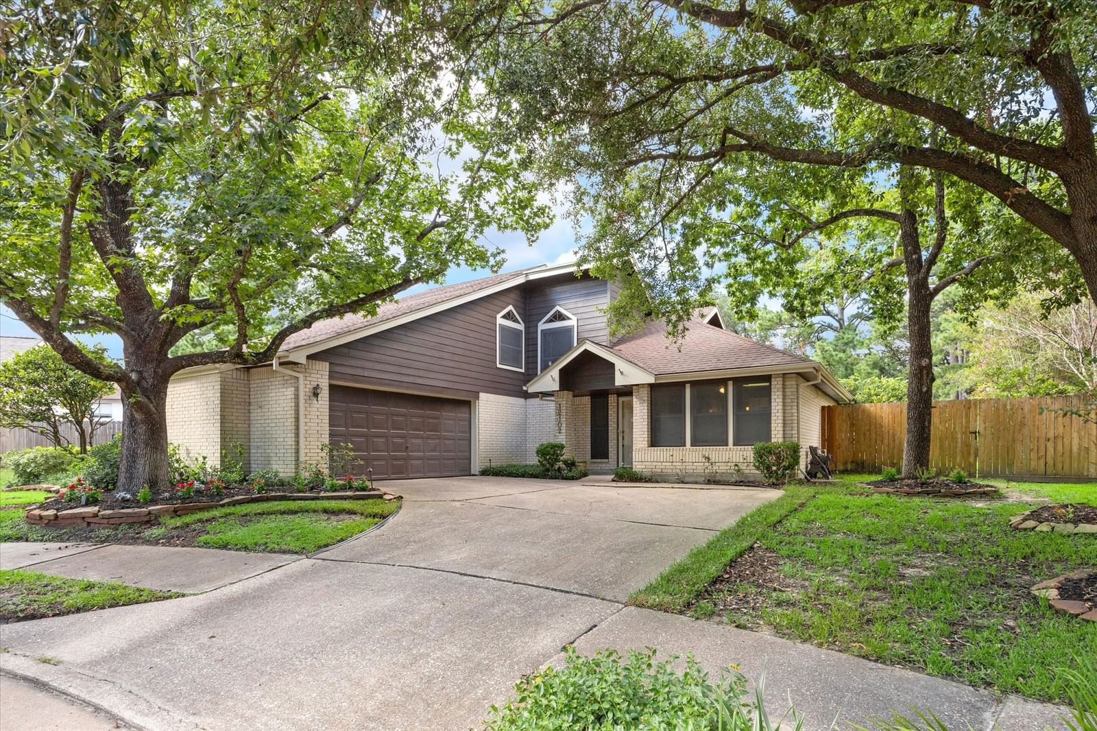 Real estate property located at 12102 Stableway, Harris, Steeplechase, Houston, TX, US