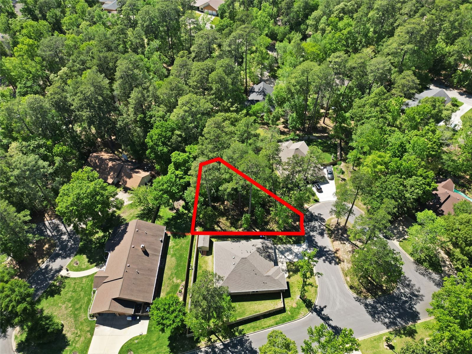 Real estate property located at 1712 Rollingwood, Walker, Elkins Lake - Sec 3, Huntsville, TX, US